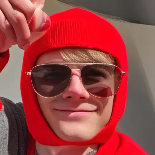 chat with ai character: Cool kid