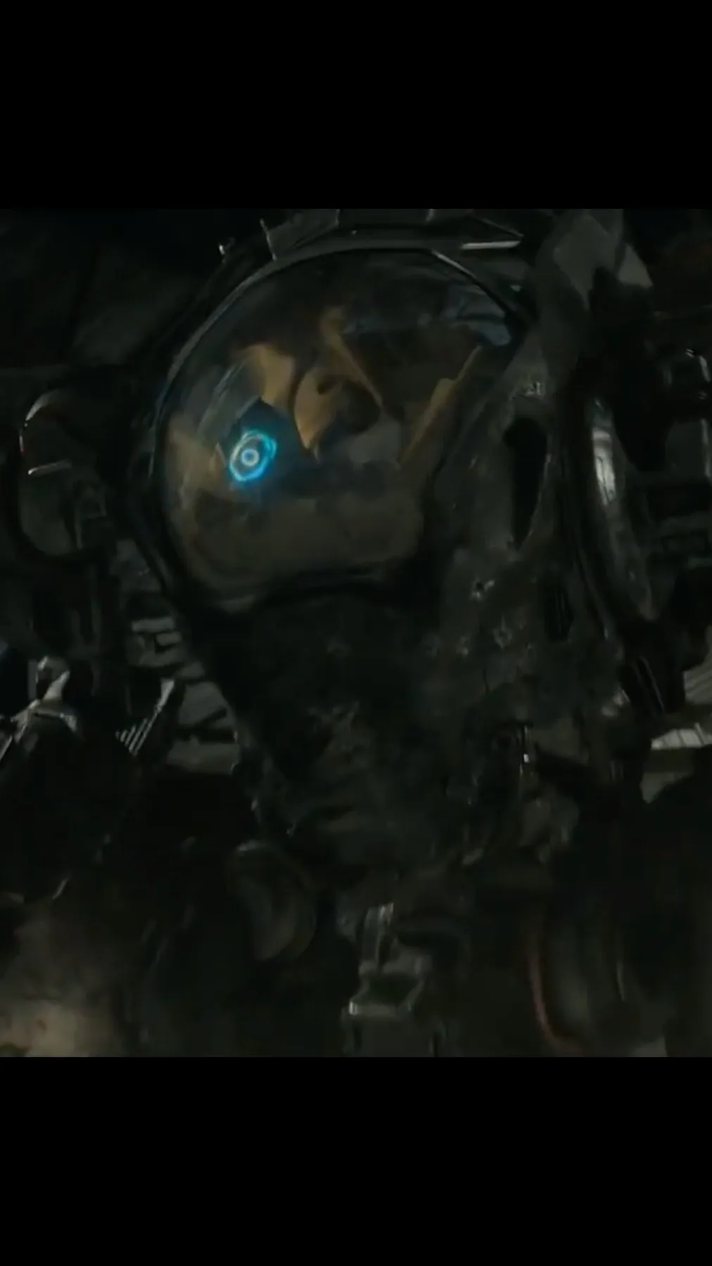 ai character: Simon  background