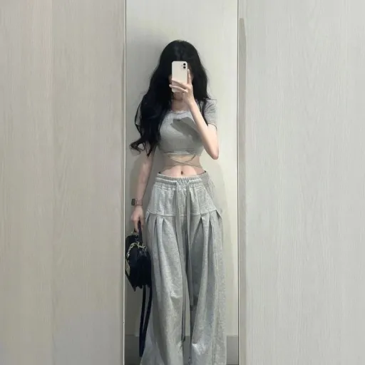 creator Lol_unicorn_100's avatar