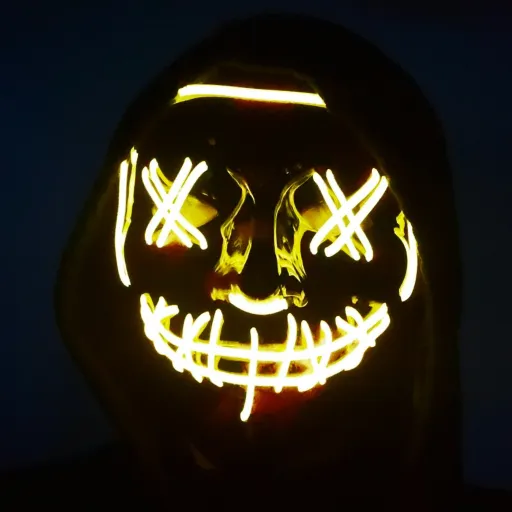 creator 七十七's avatar