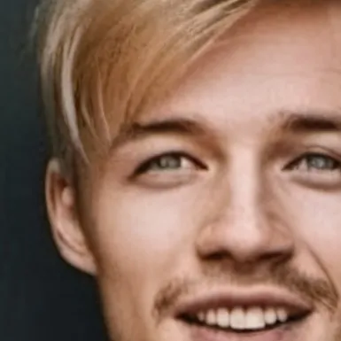 chat with ai character: Sam Golbach