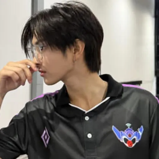 creator DYLAN_06's avatar