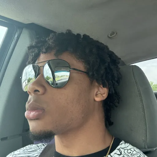 creator Camron E Johnson's avatar