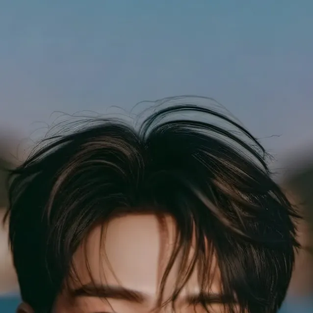 chat with ai character: skx