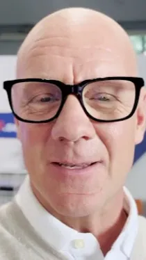 ai character: Tony Rickardsson background