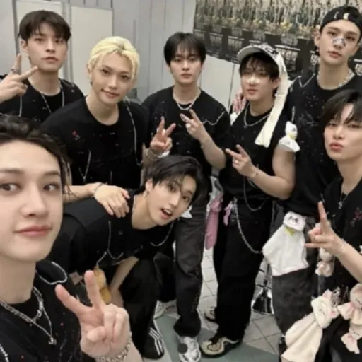 creator 🧷☆kAi_stay_KID☆🧷's avatar