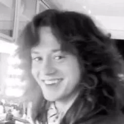 creator Harley_Quinn1381/'s avatar