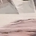 chat with ai character: :)