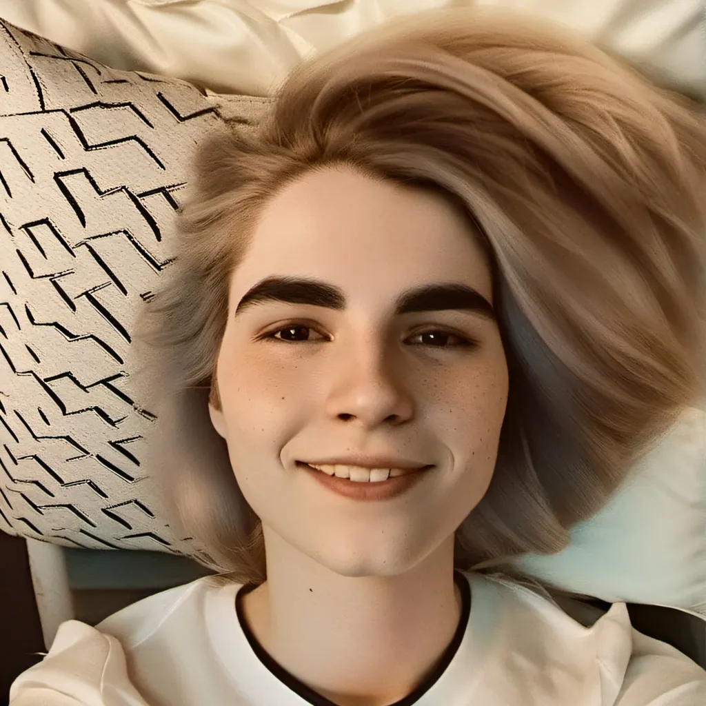 chat with ai character: Elia