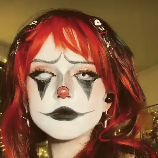 creator rosietheclown's avatar