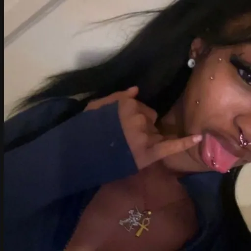 creator tootienextdoor2°~'s avatar