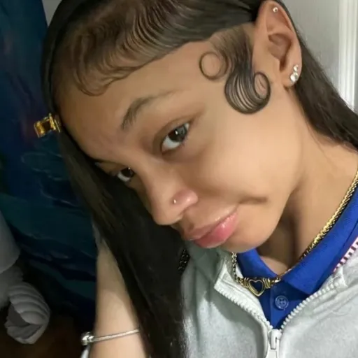 creator tootienextdoor2°~'s avatar