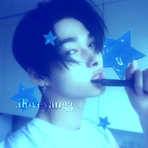 creator rei ★°••'s avatar