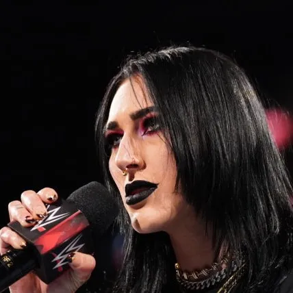 chat with ai character: Rhea Bloody Ripley