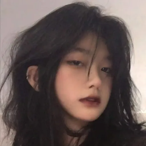 creator N I K K I_✨🌚's avatar