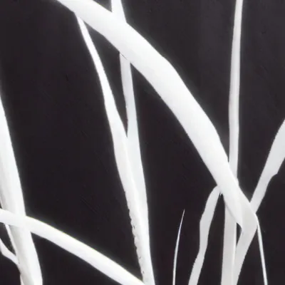 chat with ai character: White grass