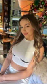 ai character: Ella background