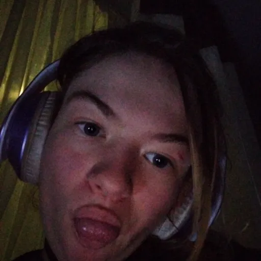 creator Evil Erika Twin's avatar