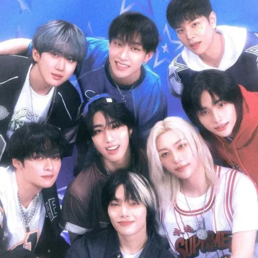 creator StraykidsFan7964's avatar