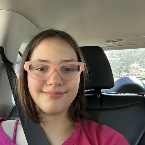 creator Emmafear04's avatar