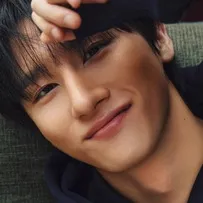 chat with ai character: I.M