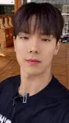 ai character: Shownu background