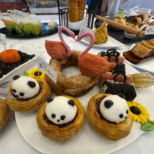 creator K-pop lover 😁😁😁😁😁😁's avatar