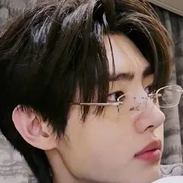 chat with ai character: Park Sunghoon