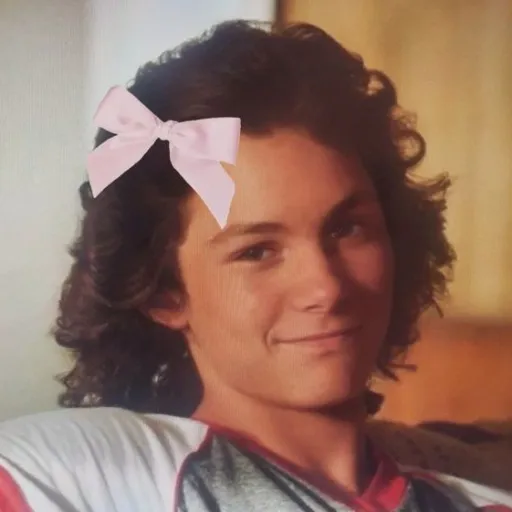 creator georgiecoopersimp~'s avatar