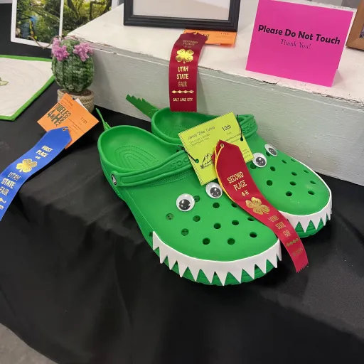 creator MICKE@ndFrIENDS!'s avatar