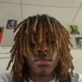 chat with ai character: JB👅