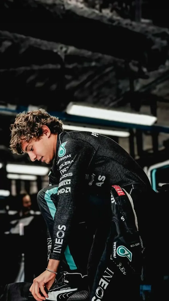 Talkie AI - Chat with Kimi Antonelli