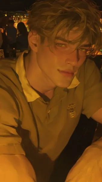 ai character: Nathan background