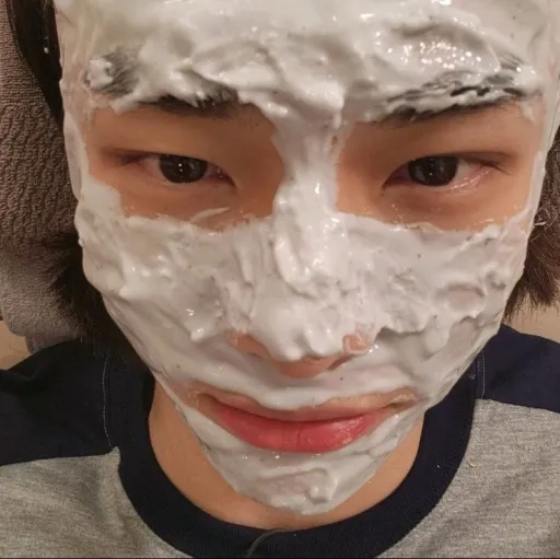 creator Elizabeth Elaine's avatar