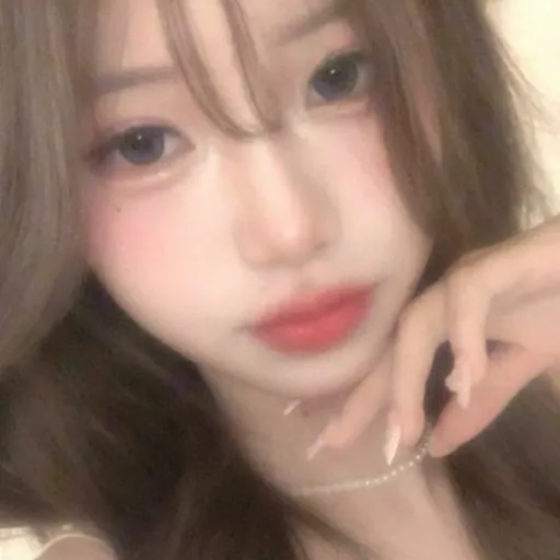 creator ILOVEMYSELF 😍's avatar