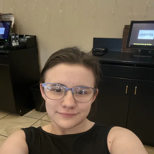 creator Evaleigh Brown 💜's avatar