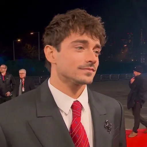 creator BTS_MHA -_- F1's avatar