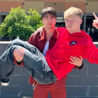 chat with ai character: Sam and Colby 