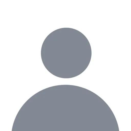 creator ᥫ᭡m's avatar