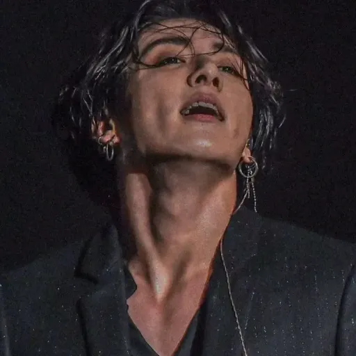 creator jeon Eman👀🙈😍's avatar