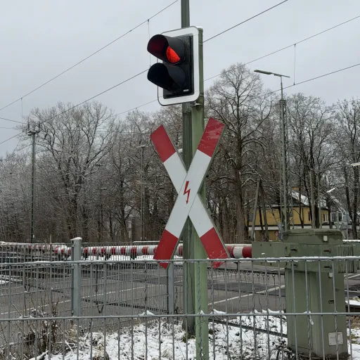 creator Yanis_Marian's avatar