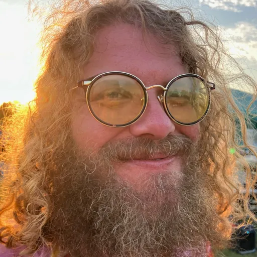 creator silkyjesus's avatar