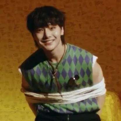 chat with ai character: skz phsyco