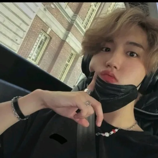 creator Hannie_arii's avatar