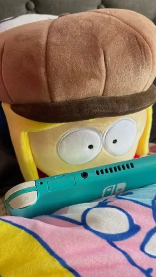 ai character: Pip background