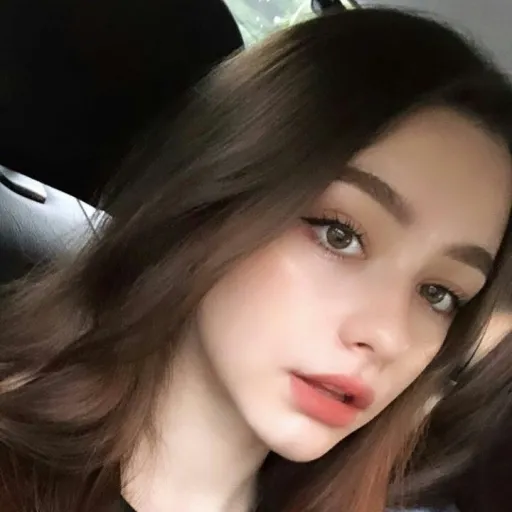 creator " 😘❤️Clara ❤️😘"'s avatar