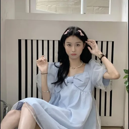 creator alexahh!!'s avatar