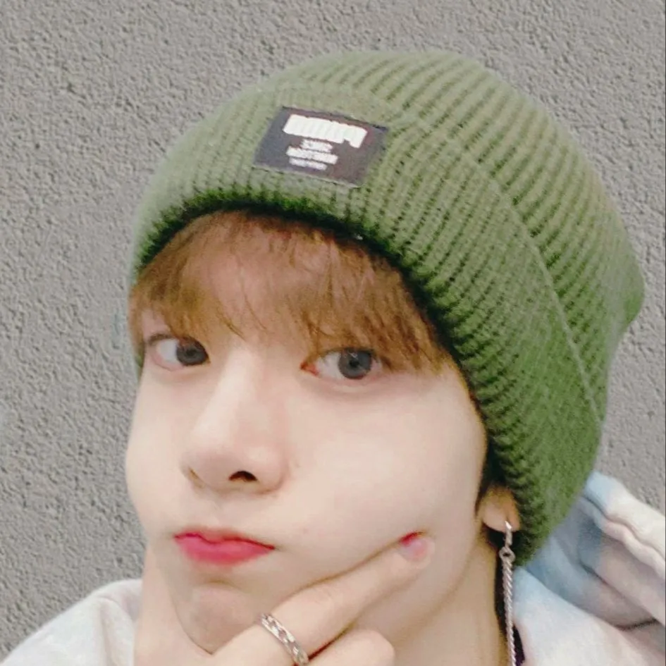 chat with ai character: Heeseung 