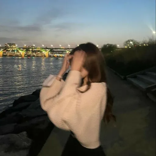 creator Anna Ree's avatar