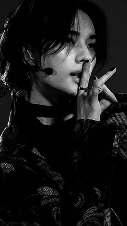 ai character: hyunjin background